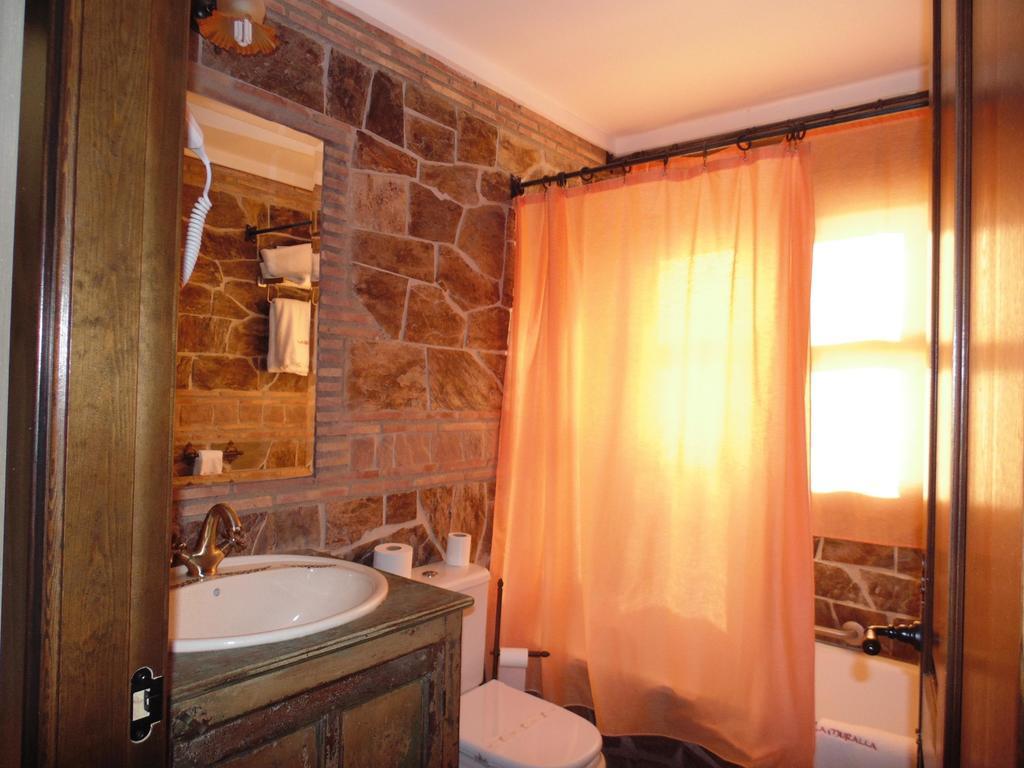 Apartamentos Rurales La Muralla II Canete  Exterior photo
